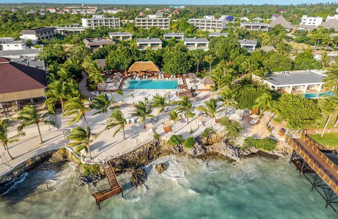 Kwanza Resort By Sunrise-1